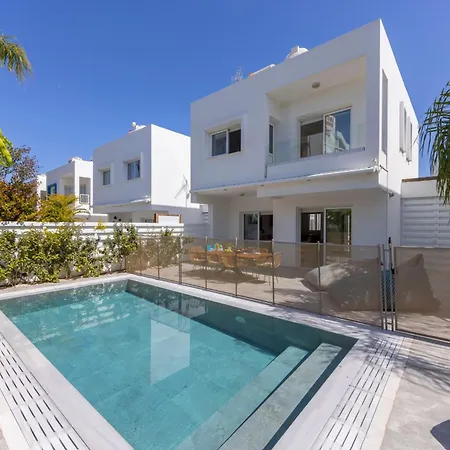 Narcissos Seaside 3 *