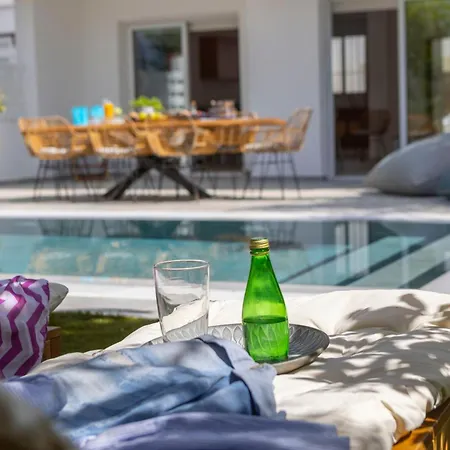 Villa Narcissos Seaside 3