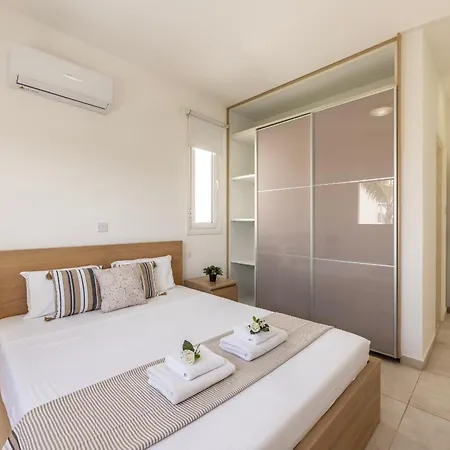 Villa Narcissos Seaside 3