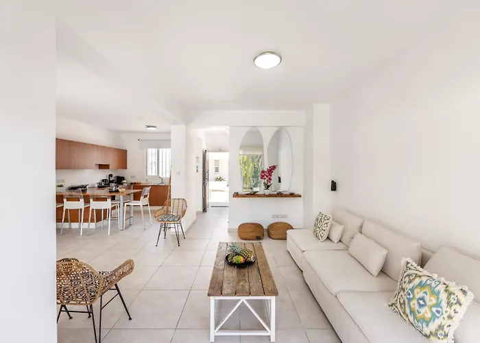 Вилла Narcissos Seaside 3